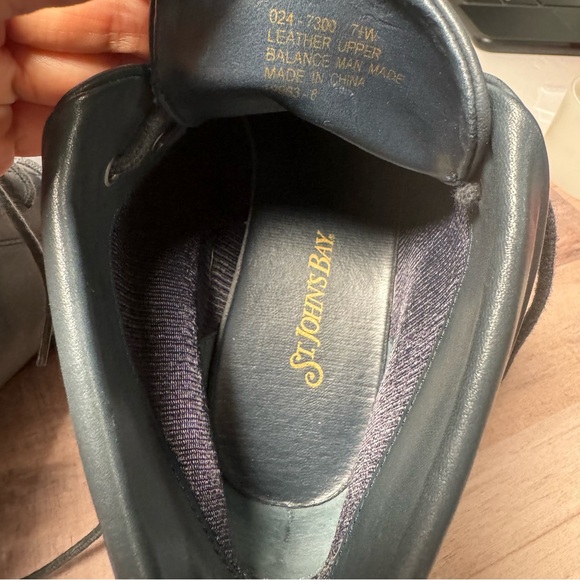 St. John’s Bay Deep Blue leather square toe ankle boots 7.5W  LIKE NEW - Picture 12 of 16